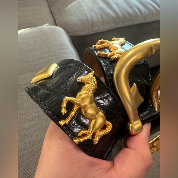 Streets Ahead Black and Gold Horse Belt - Picture 10 of 16